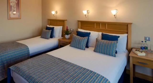 Двухместный семейный номер Standard Rochestown Lodge Hotel