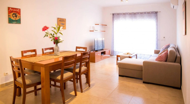 A04 - Large Modern 1 bed Apartment with pool by DreamAlgarve, Rezervovat Apartmán Hotely v Lagos s parkováním, Parkování