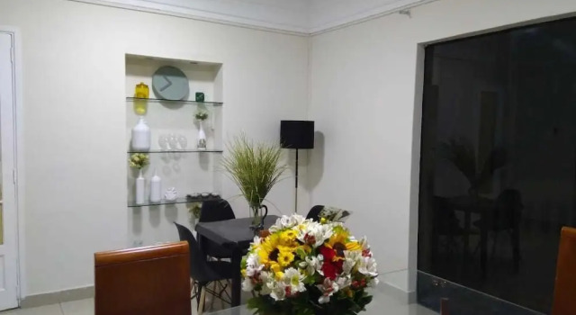 Passion Hostel - Barranco, Забронировать Хостел Отели в центре Мирафлореса, в центре, Парковка