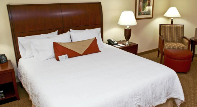 Двухместный полулюкс Hilton Garden Inn Bartlesville