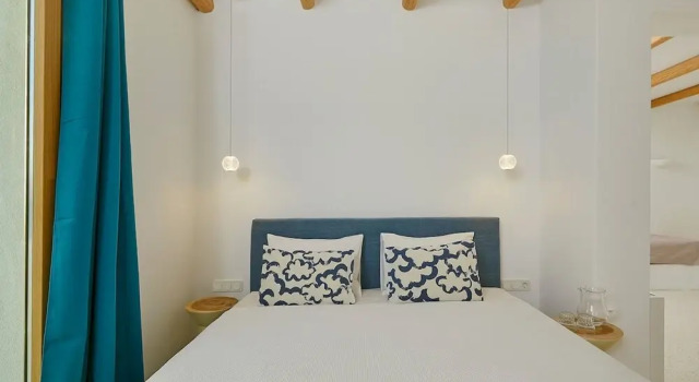 Luxury Villa Libra - Allparos Villas, Book Villa Pounta Grækenland