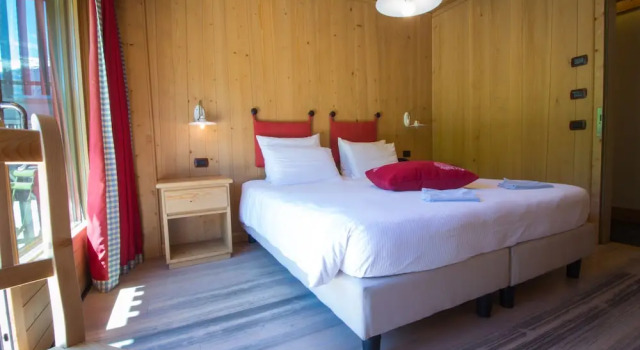 Superior Dvoulůžkový s manželskou postelí pokoj s balkonem Hotel Funivia
