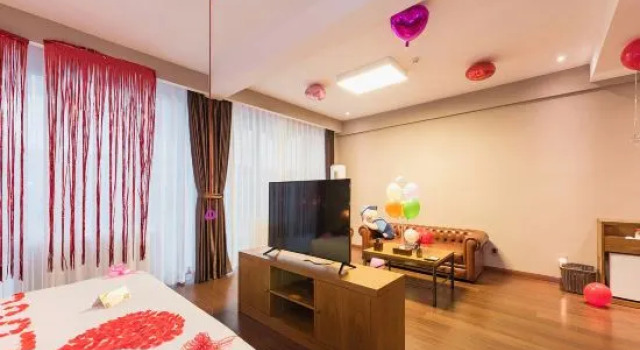 Люкс Business James Joyce Coffetel Hotel (Beijing Huanlegu Wufangqiao)