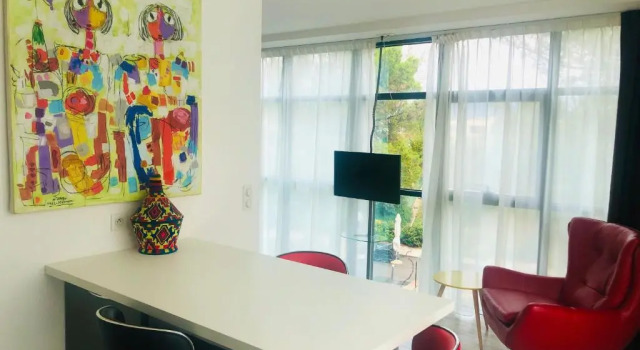 Двухместный номер Superior AppartHôtel La Girafe