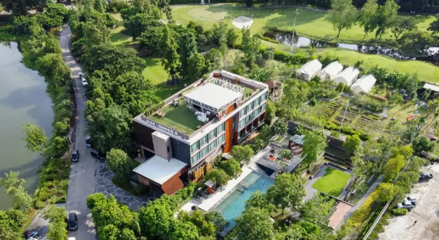 Номер Deluxe North Hill City Resort