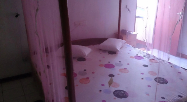 Gayana Hotel