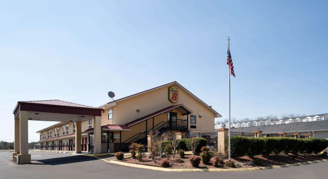 Super 8 by Wyndham Cleveland, Prenota Locanda Cleveland Georgia