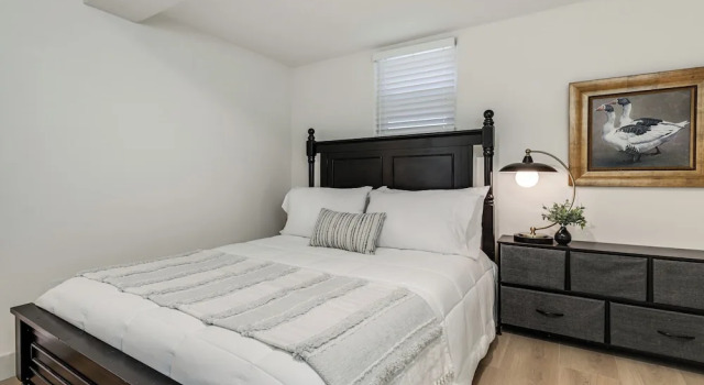 Walk to La Mesa Village: Apt w/ Private Patio, Забронировать Апартаменты/квартира Апартаменты Ла Меса, рядом с Computer Museum of America, Апартаменты/квартира