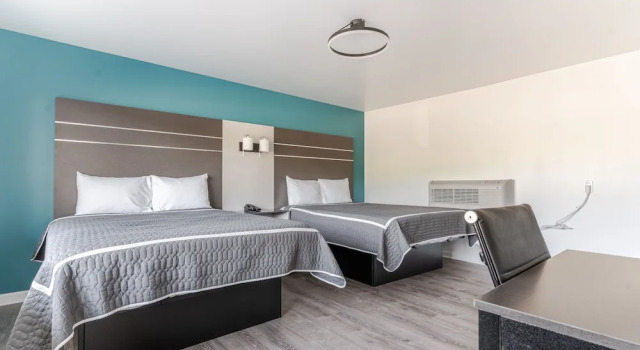 Четырёхместный номер Classic Blue Beach Motel Providence North Kingstown