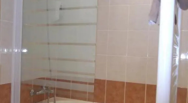Трёхместный номер Standard с балконом Auberge de la Dranse