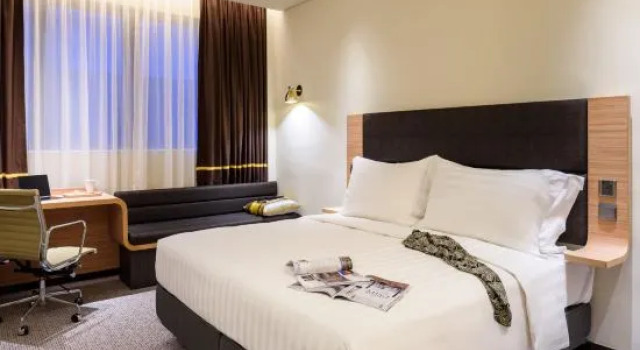 Семейный номер Standard с красивым видом из окна Siem Reap Riverside Hotel
