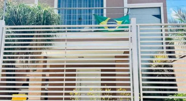 Casa Luxo com Piscina de Borda Infinita