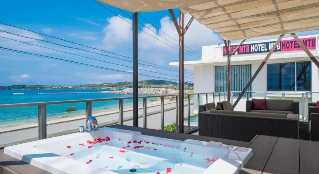 Standardní Dvoulůžkový s manželskou postelí pokoj HOTEL Churabeach