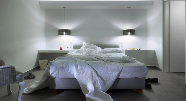 Santa Maria Luxury Suites & Spa, Book Resort Hotels in Milos with a Pool, Swimming Pool