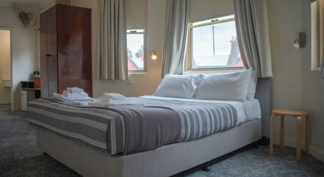 Семейный номер Standard Royal Hotel