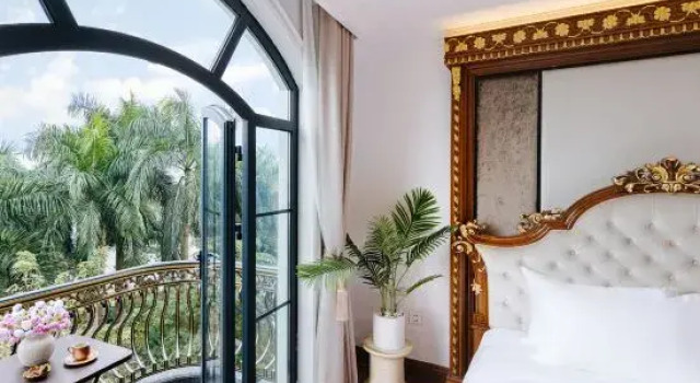 Люкс Victoria Suites Westlake Hanoi