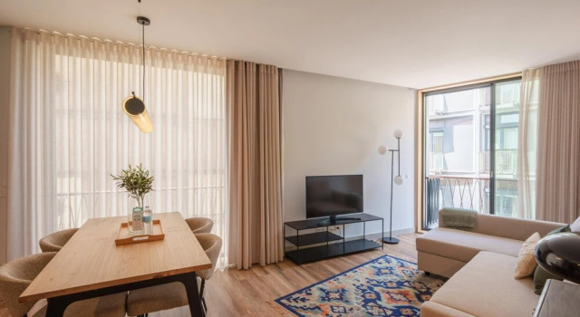 Feel Porto Firmeza Coworking Flat 2 3, Забронировать Отель Порту Регион Порту, рядом с Театр Coliseu do Porto