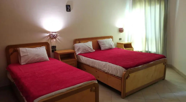 Трёхместный номер Standard Golden Rose Hotel