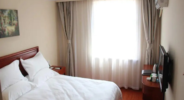 Номер Standard GreenTree Inn Shanghai Luojing Express Hotel