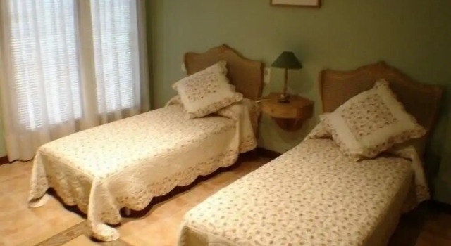 Четырёхместный номер Standard с видом на сад Hotel Hort De Fortunyo
