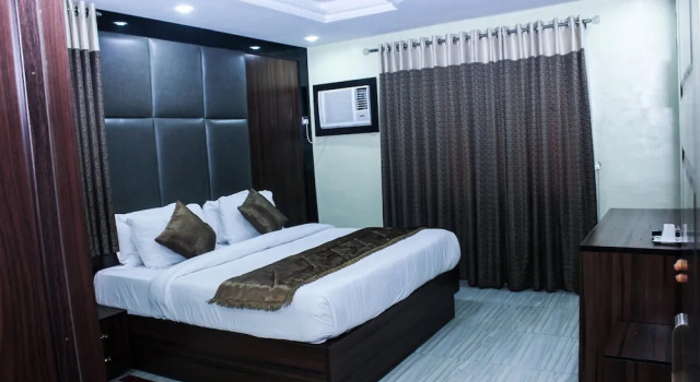 Люкс Executive Отель Six Diamond