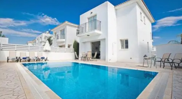 The Complete Guide To Renting Your Exclusive Holiday Villa in Paralimni with Private Pool And Close To the Beach, Paralimni Villa 1290