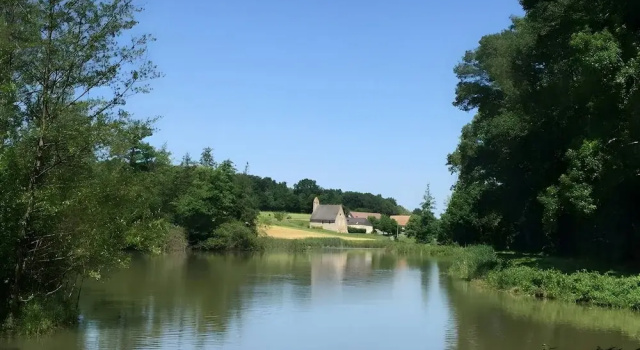 Relaxing Nature Stay in Thoree-les-pins, Book Feriehus Thorée-les-Pins Pays de la Loire