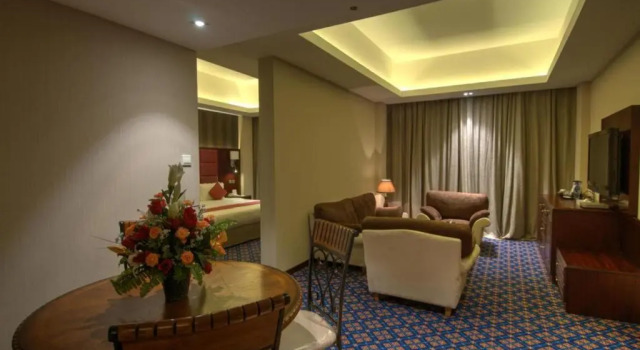 Suite Classica Ramee Guestline Hotel