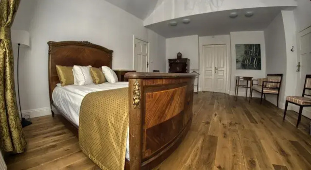 Dwór Wierzenica, Book Hotel Wierzenica Storpolen