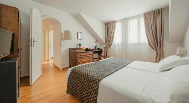 Трёхместный семейный номер Standard Hotel Marcora
