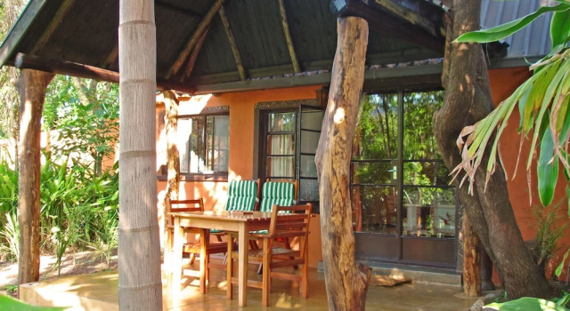 Коттедж Phophonyane Falls Ecolodge
