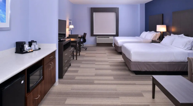 Номер Deluxe Holiday Inn Express Hotels & Suites Loma Linda by IHG
