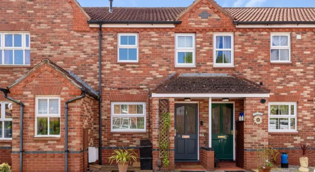 St James Court - 2 bed house 10 mins to York Station, Забронировать Отель Йорк Северный Йоркшир, рядом с Церковь Св. Олафа