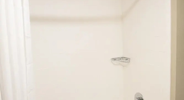 Четырёхместный люкс Standard Berlin Encore Hotel & Suites