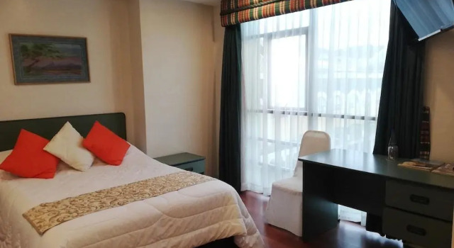 Hotel Bombuscaro