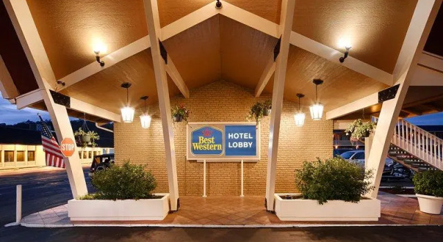 Люкс Standard Best Western Garden Villa Inn