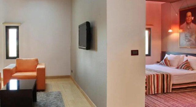 Полулюкс Standard Design Hotel Mr President
