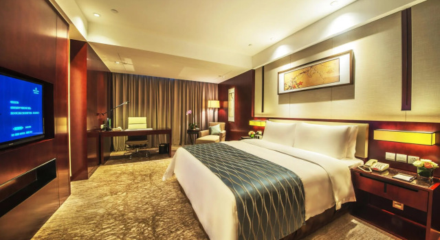 Chongqing River Hotel