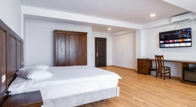 Voyager Mamaia Nord, Rezerwuj Hotel Hotele w Navodari z parkingiem, Parking