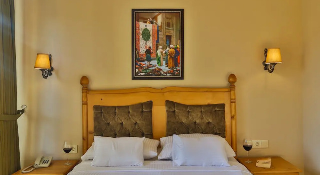 Четырёхместный семейный номер Standard Palace Hotel Olive Odore