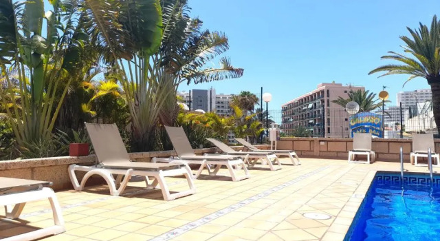 323 Borinquen studio wifi free ocean view, Book Hotel Hotels in Tenerife with Parking, Parking