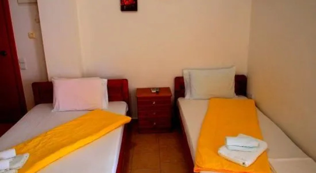 Marianni Rooms