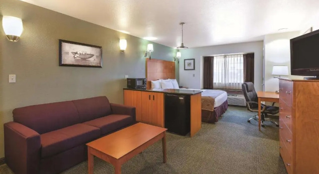Двухместный люкс Deluxe La Quinta by Wyndham Tulare