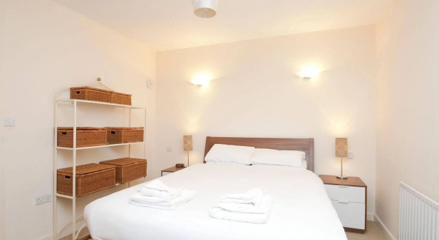 Cleyro Serviced Apartments - Harbourside, Забронировать Апартаменты/квартира Отели Бристоля с парковкой, рядом с Бристольский университет, Парковка