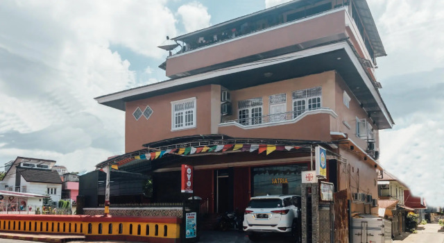 OYO 2010 Satria Guest House