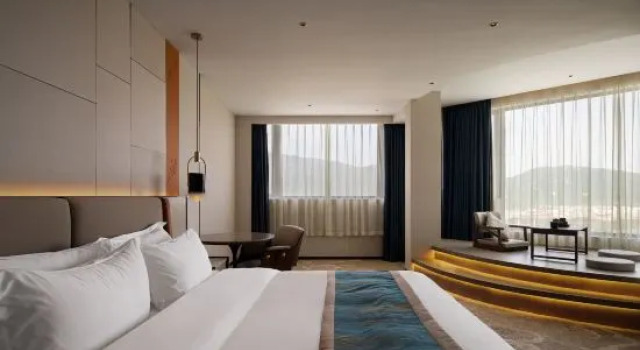 Люкс Quanzhou West Lake Hotel Apartment