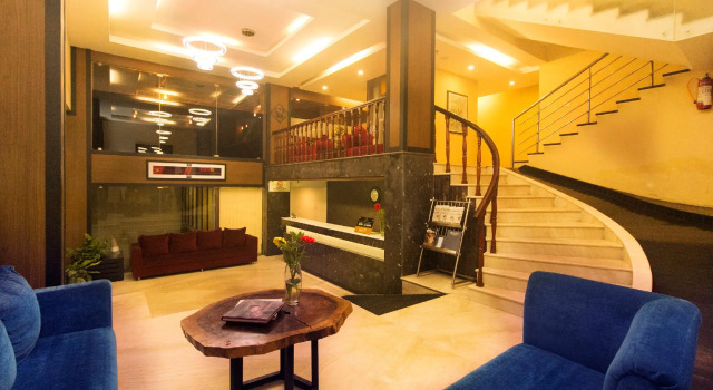 Gangtok Drift Hotel & Restobar, Забронировать Отель Отели Гангток по системе «всё включено», рядом с Институт тибетологии Намгьял, Всё включено