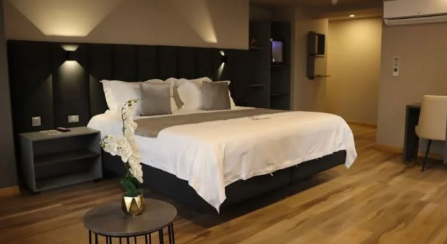 Одноместный полулюкс Giluxe Hotel