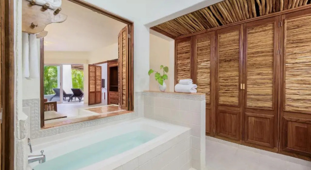 Четырёхместный люкс Master Desire Pearl Riviera Maya Resort All Inclusive, Exclusively for Couples
