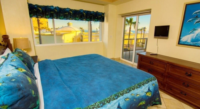Spectacular 2 Bedroom Condo on Sandy Beach at Las Palmas Resort G-201 2 Condo by RedAwning, Prenota Resort Hotel a Sonora con parcheggio, Parcheggio